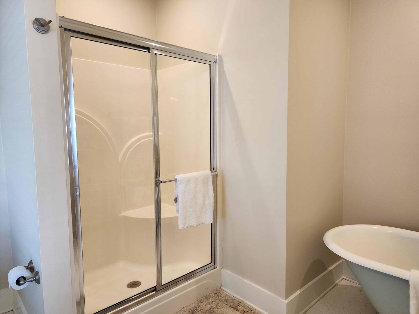 Sandy Trails Bathroom