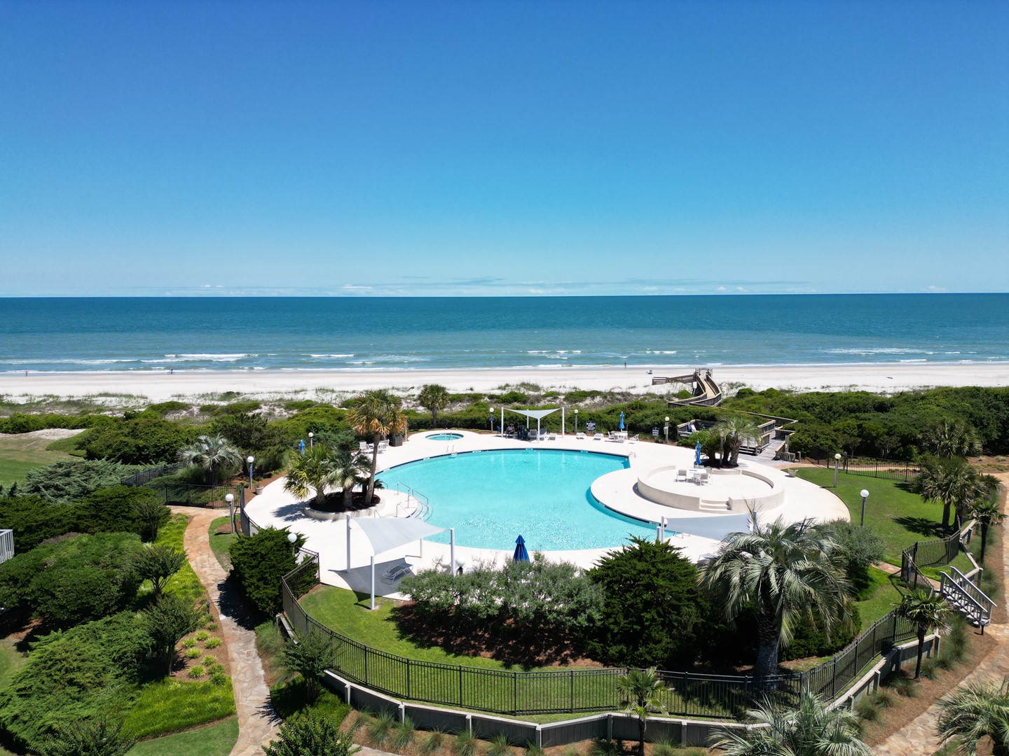 Breakers Reef Oceanfront Pool