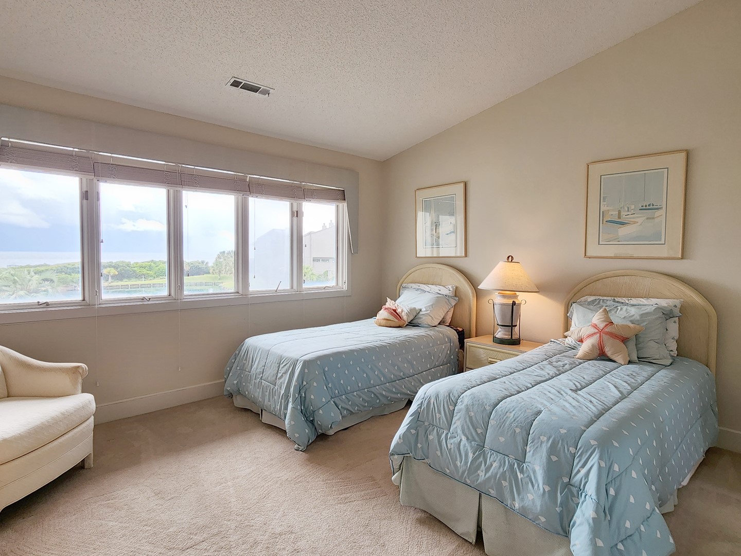 Bedroom 2 Top Floor