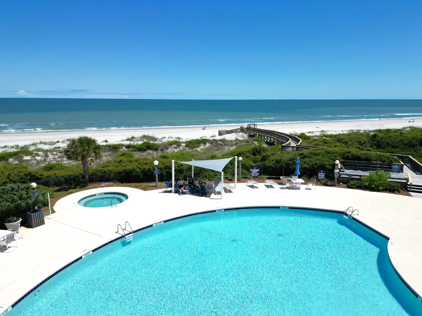 Breakers Reef Pool and Beach Access
