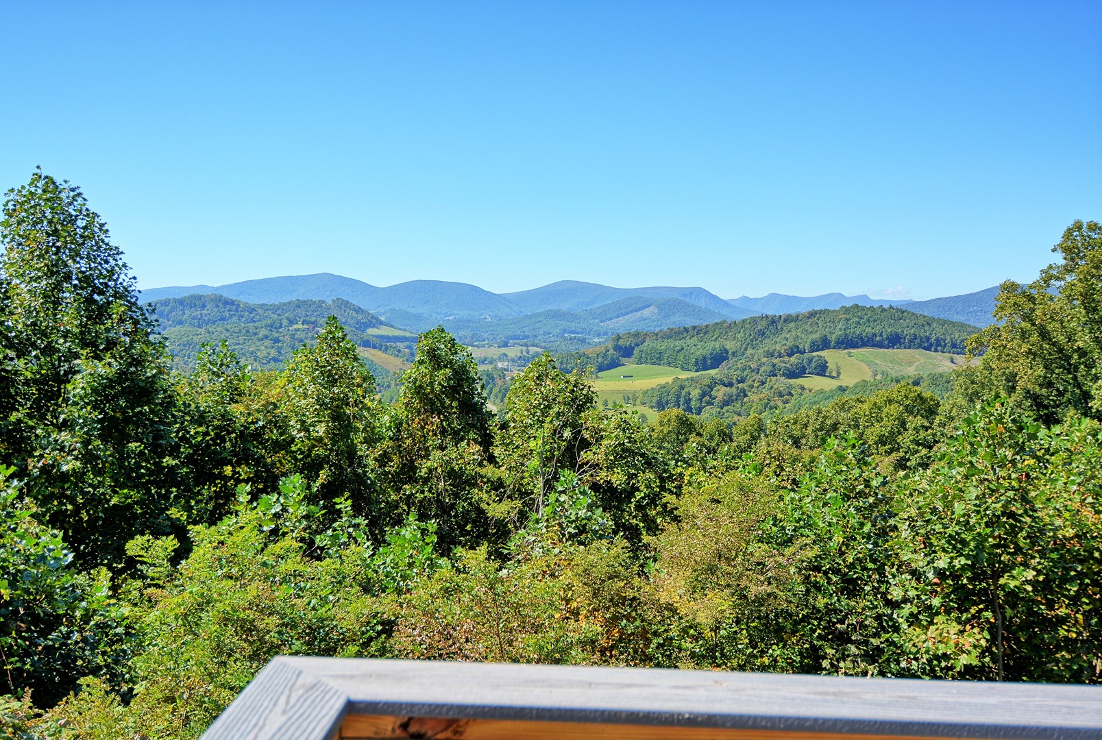 A Sunset Vista-West Jefferson, NC 3