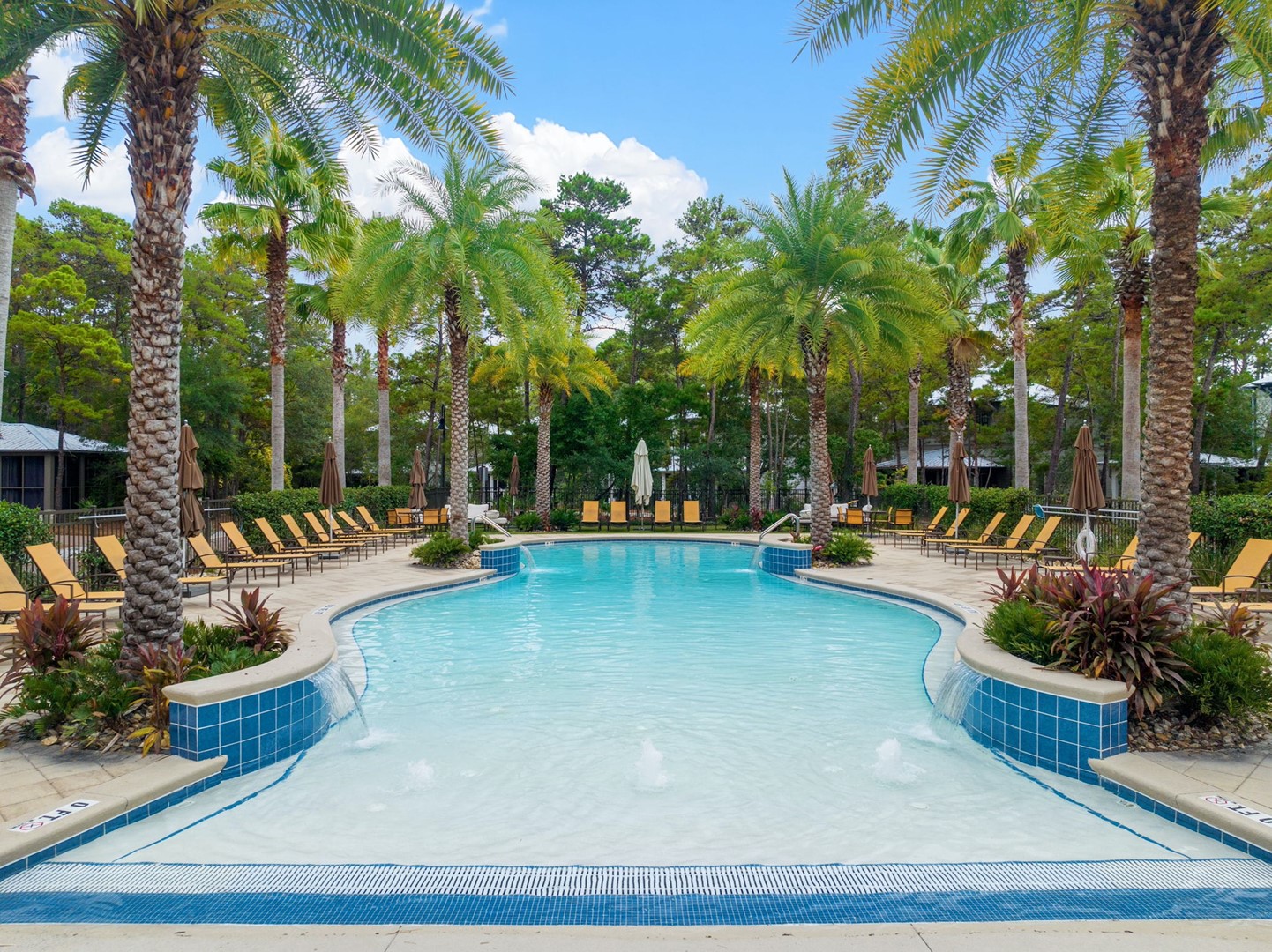 Magnolia Cottages - Sel La Vie 3
