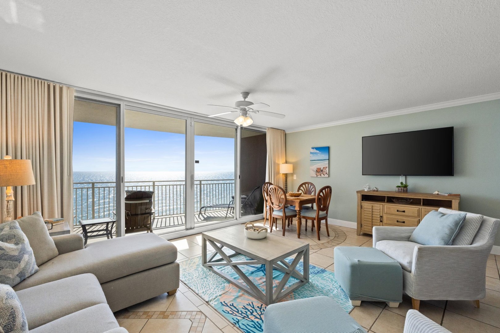 Emerald Beach Resort Condo Rental 634