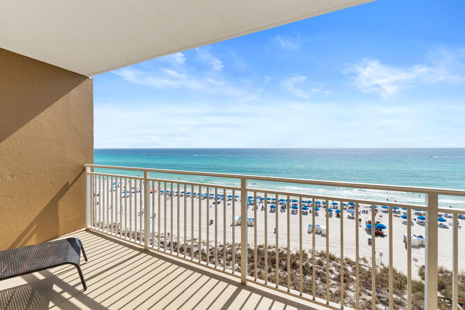 Emerald Beach Resort 634 7