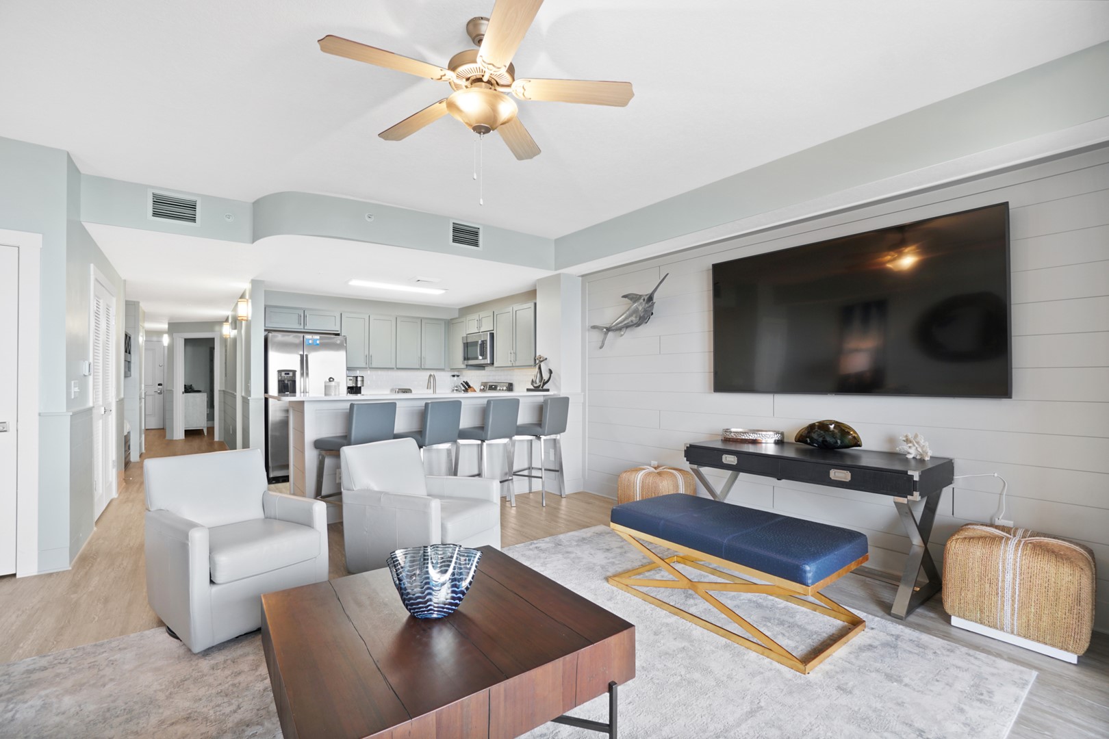 Calypso Resort Tower 3-808 7