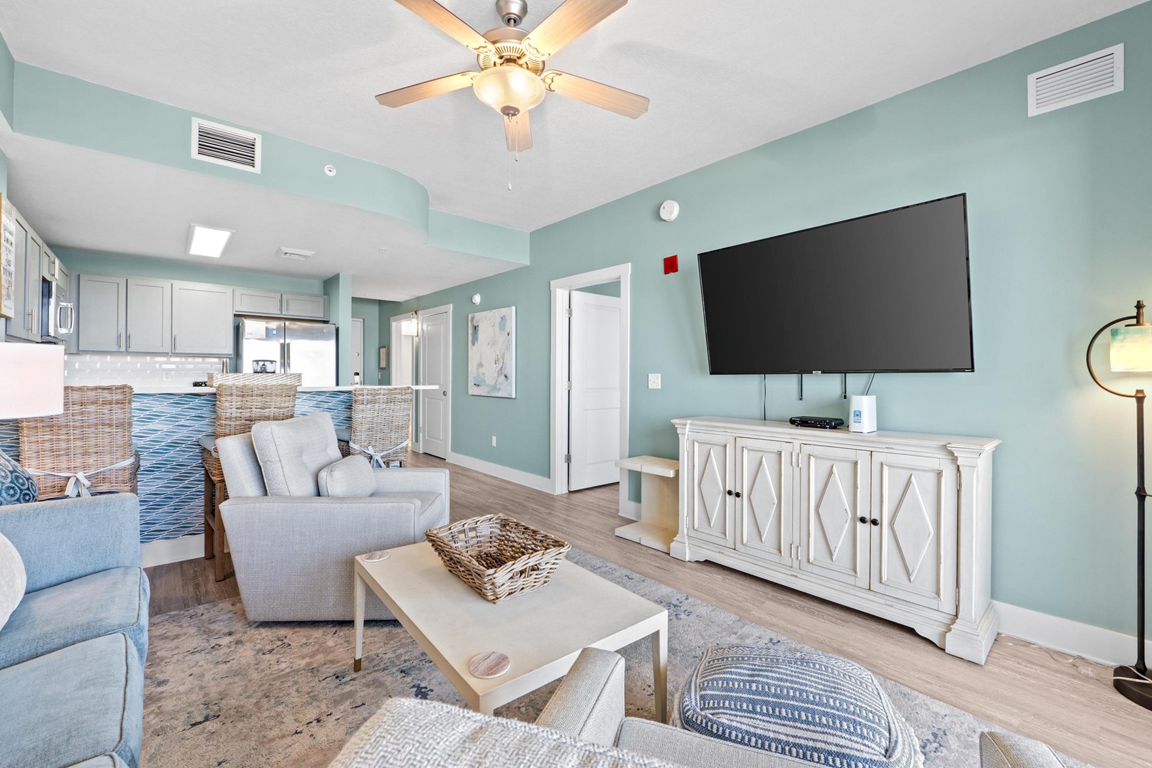 Calypso Resort Tower 3-609 7