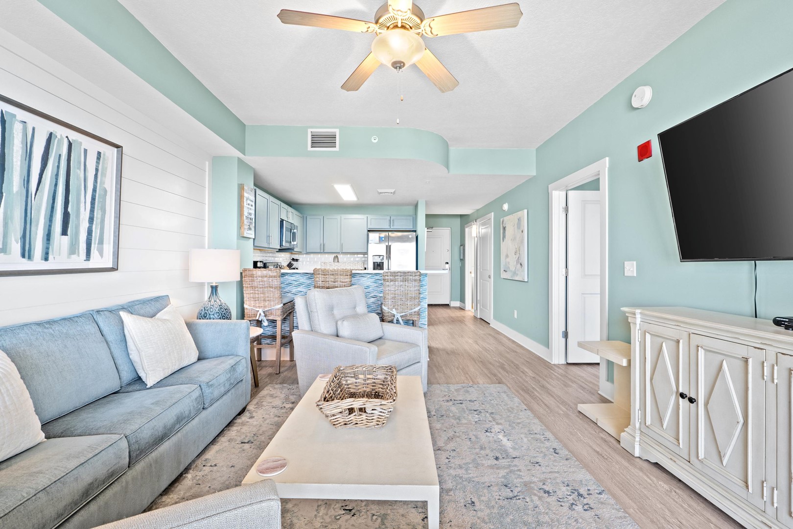 Calypso Resort Tower 3-609 6