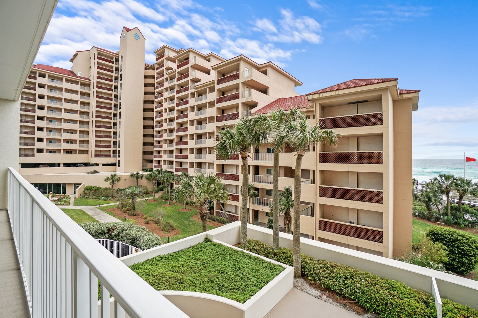 Tides at Tops'l 201 5