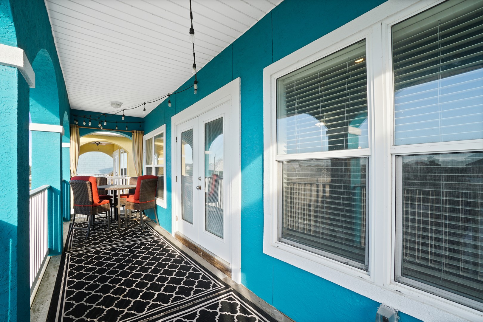 Beach House - Dreams Come True 6