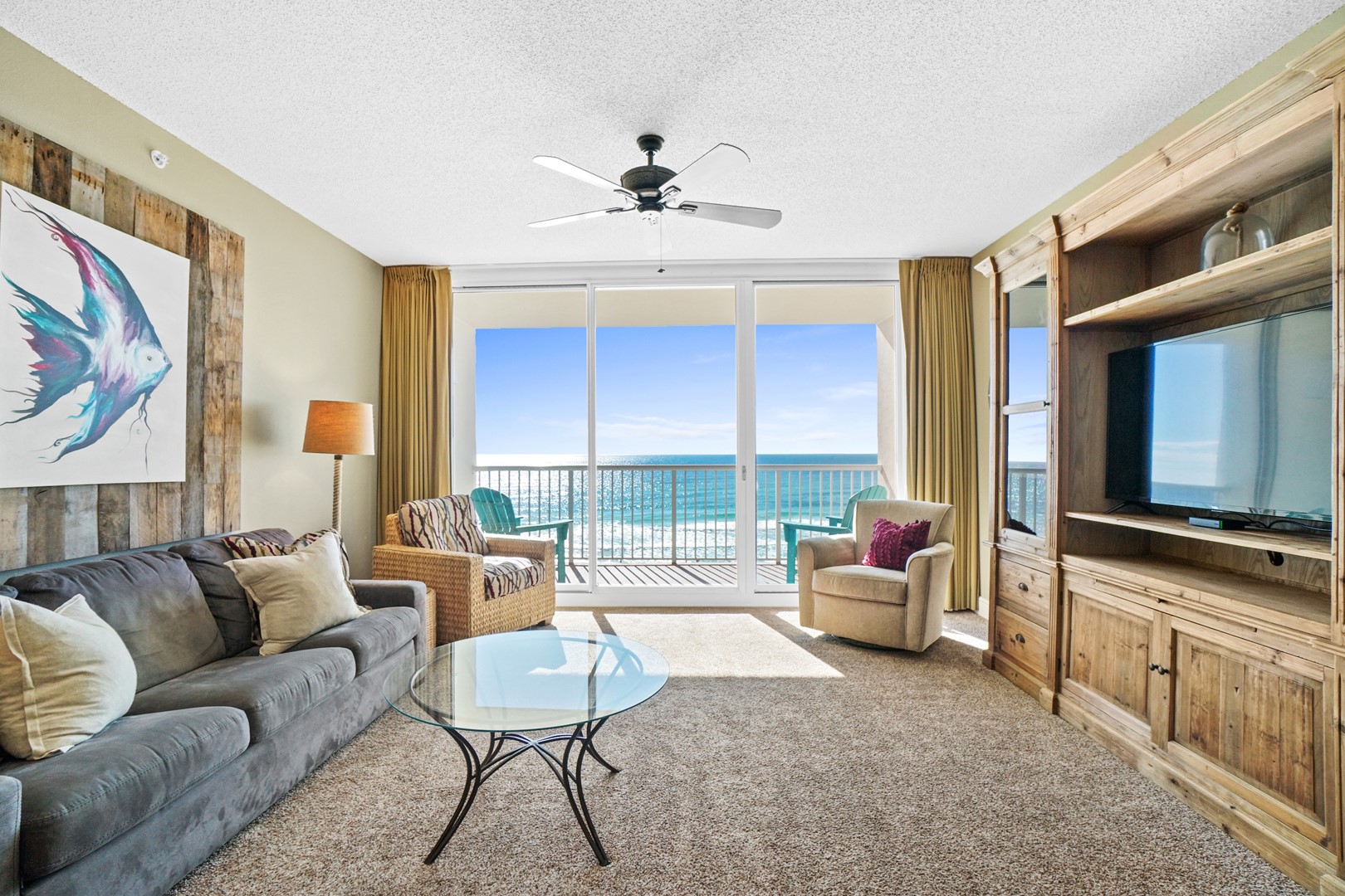 Living Area with Gulf Views