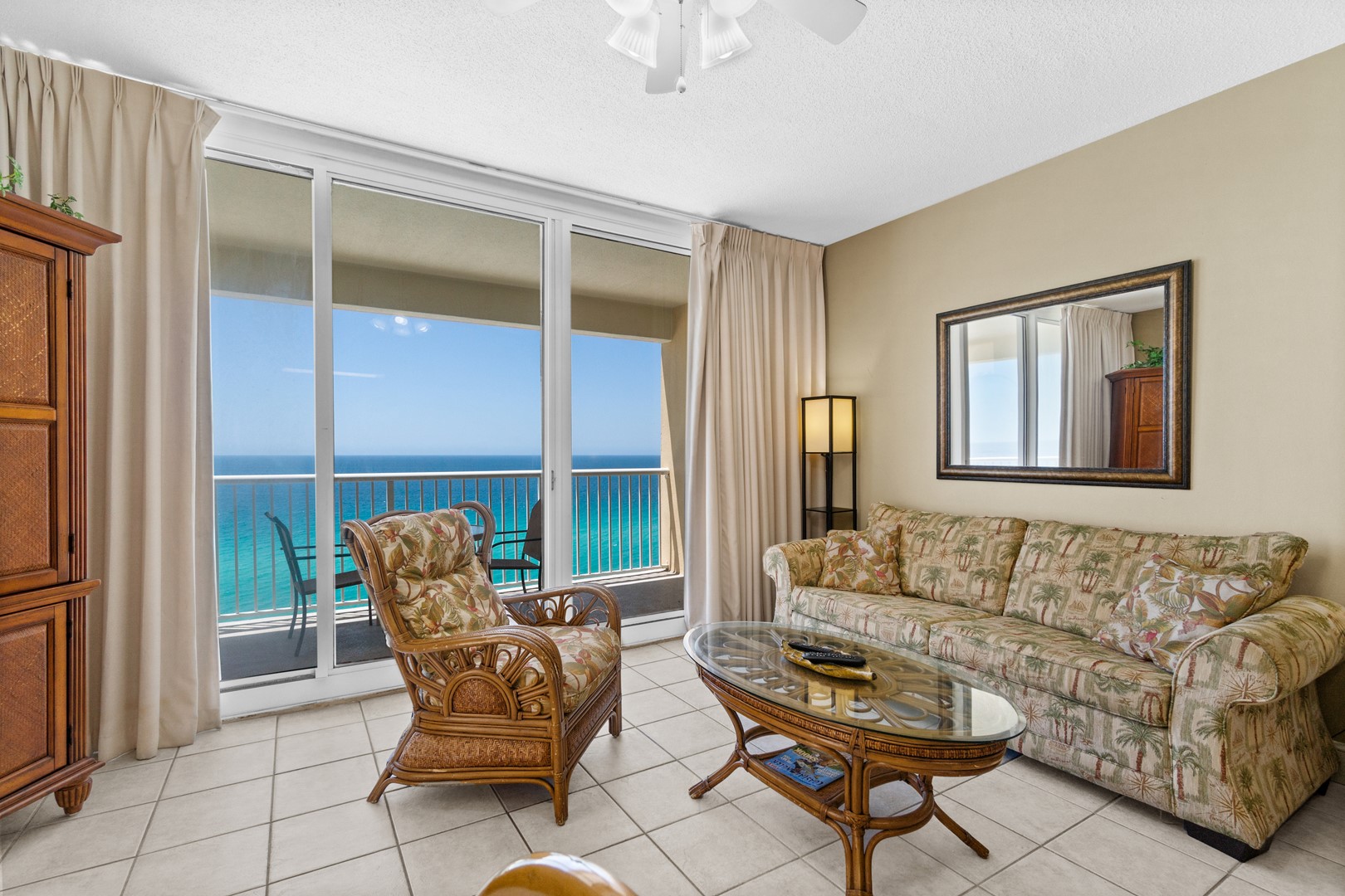 Majestic Beach Resort Condo Rental 1-1515