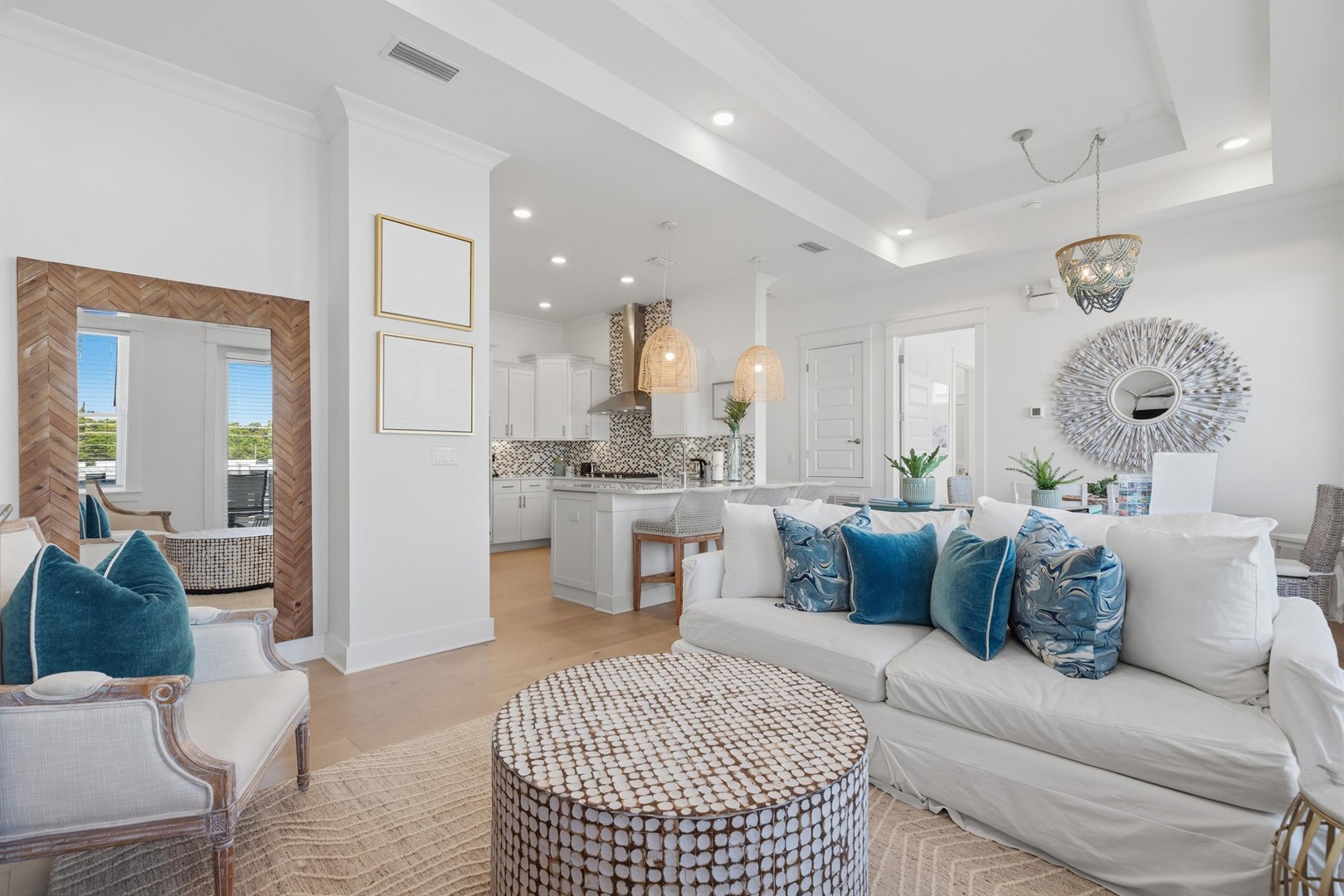 Prominence on 30A - Emerald Waves Photo