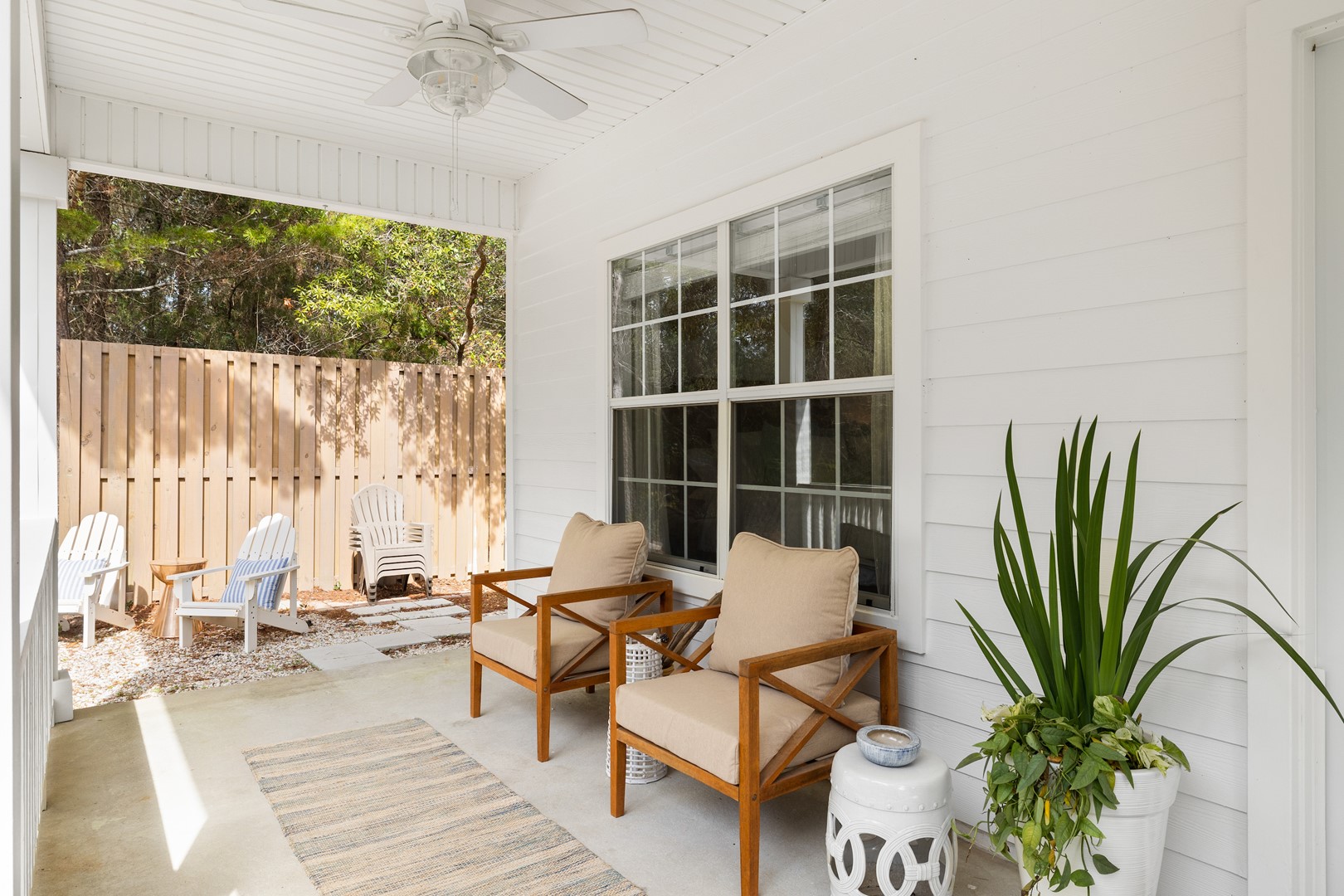 30A Beach House - Coconut Cottage 6