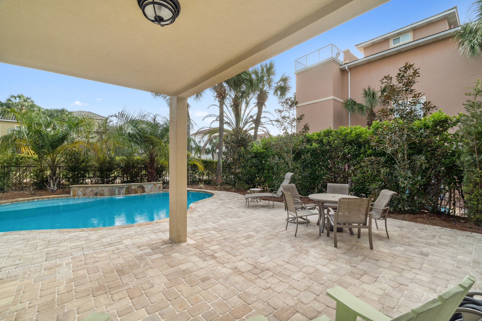 Destiny East Beach House - Villa Ciao Bella 7