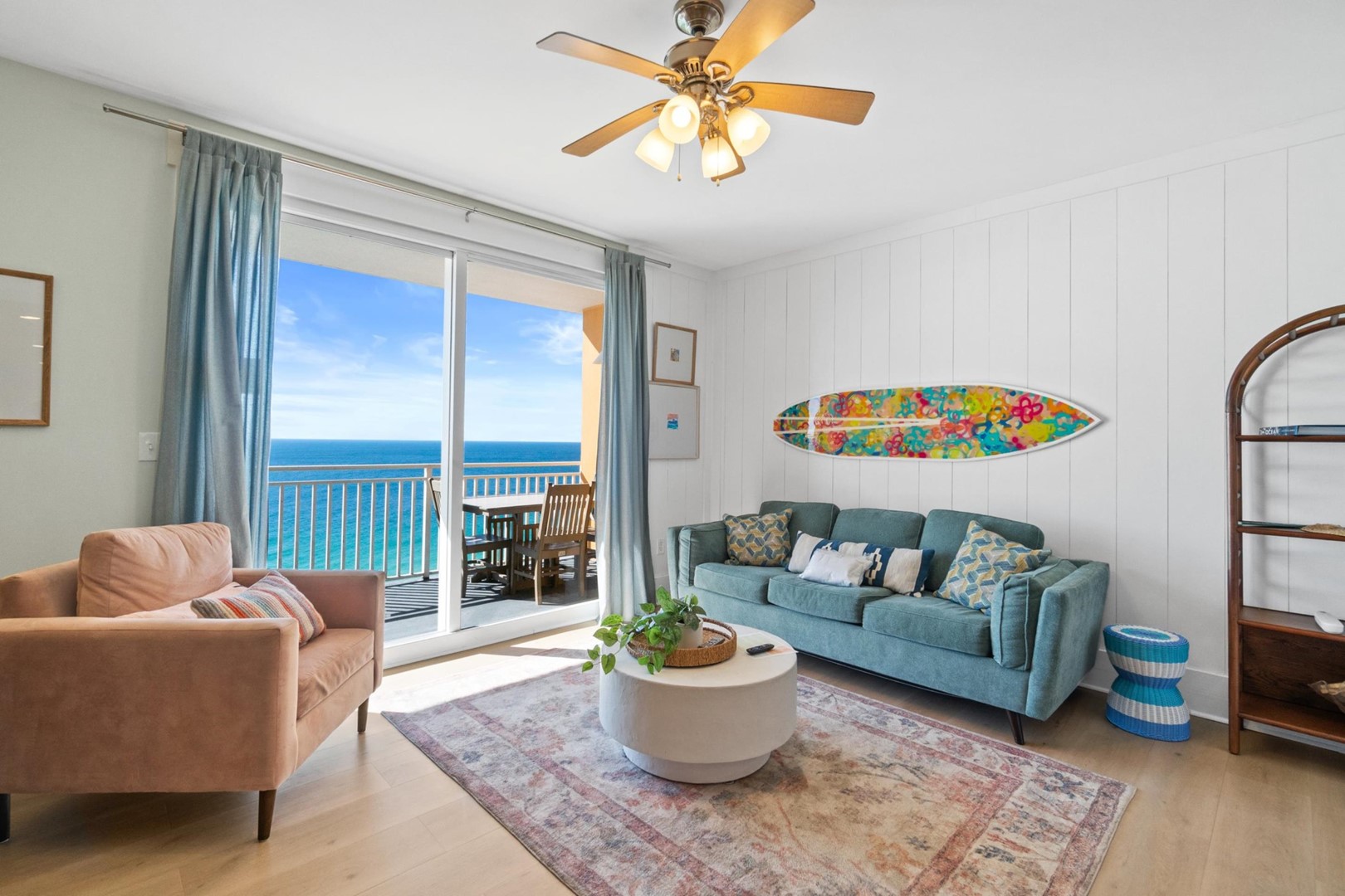 Splash Beach Resort Condo Rental 1504E