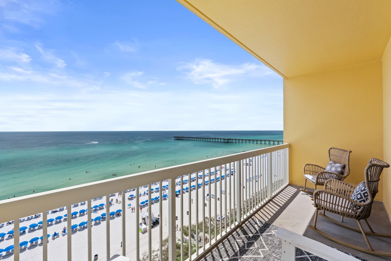 Calypso Resort 907E 2