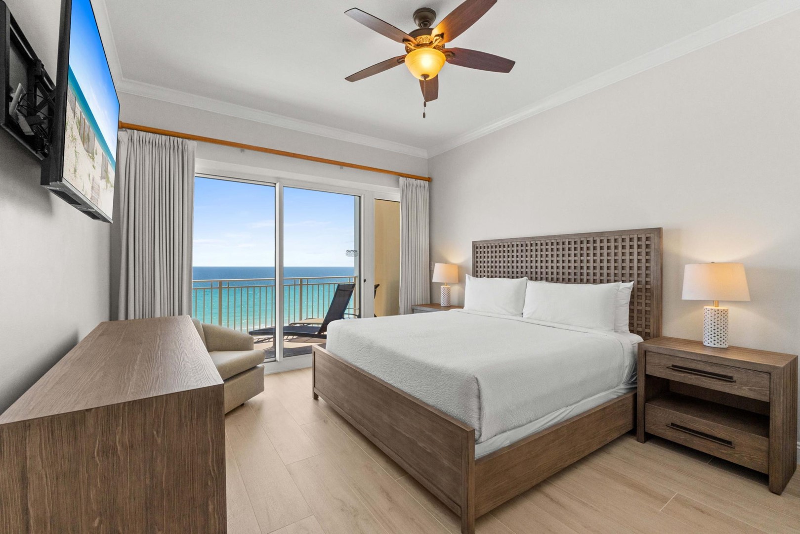 Sterling Beach Resort 706 4