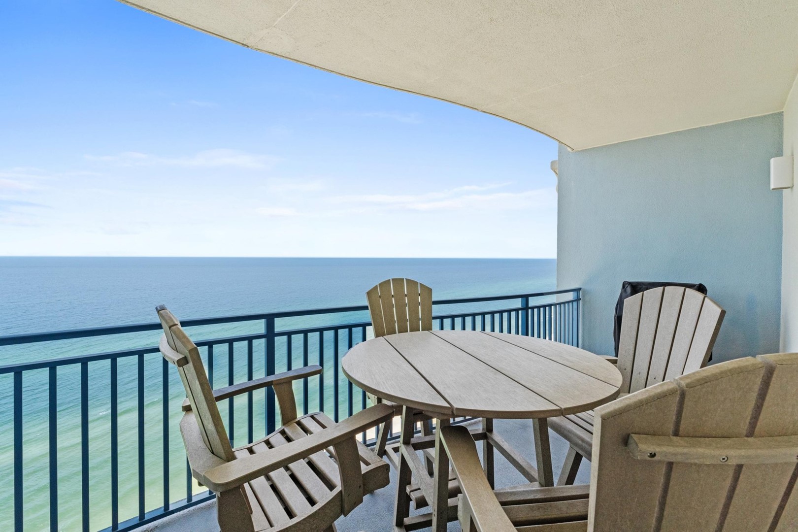 Sterling Breeze Resort 2003 7