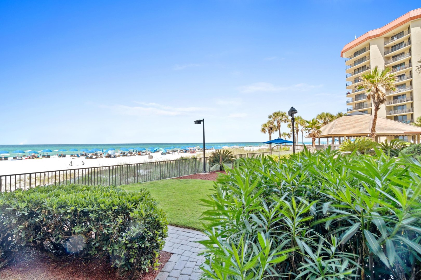 Summerhouse 107B Photo