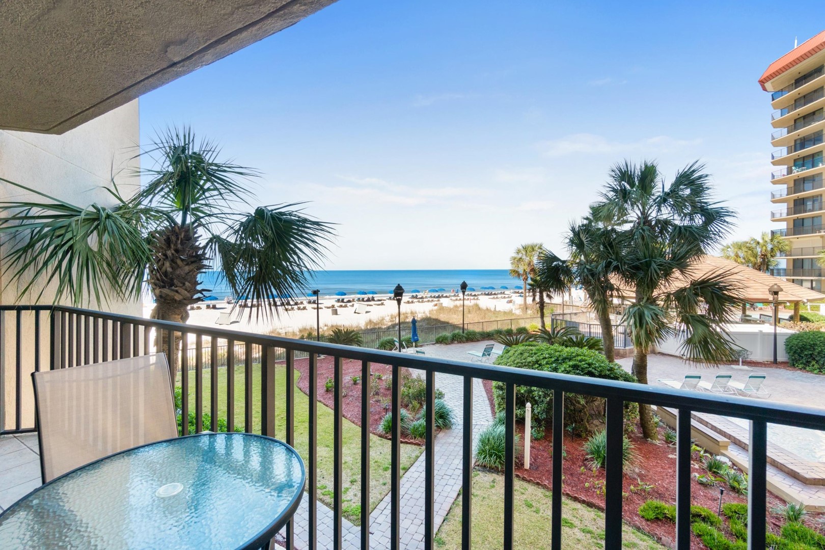 Summerhouse 208B Photo