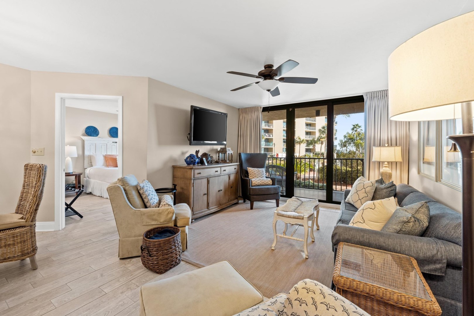 Summerhouse 111C Photo