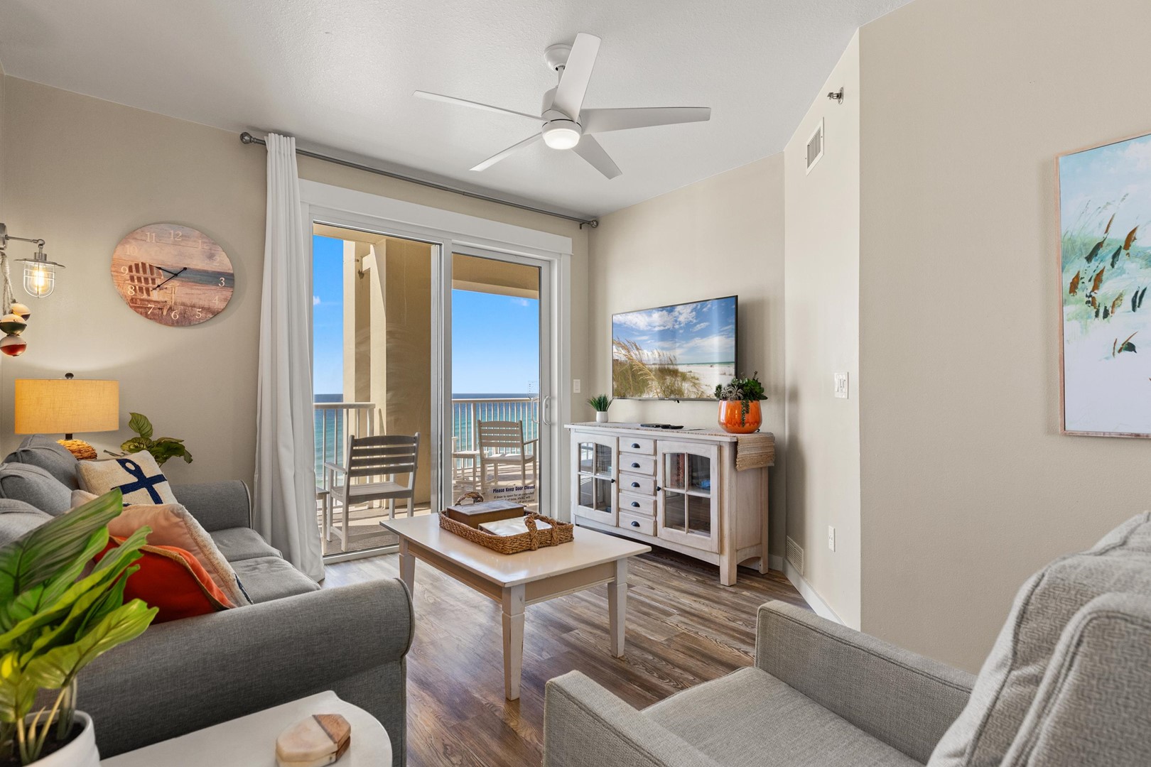 Grand Panama 1-609 Photo