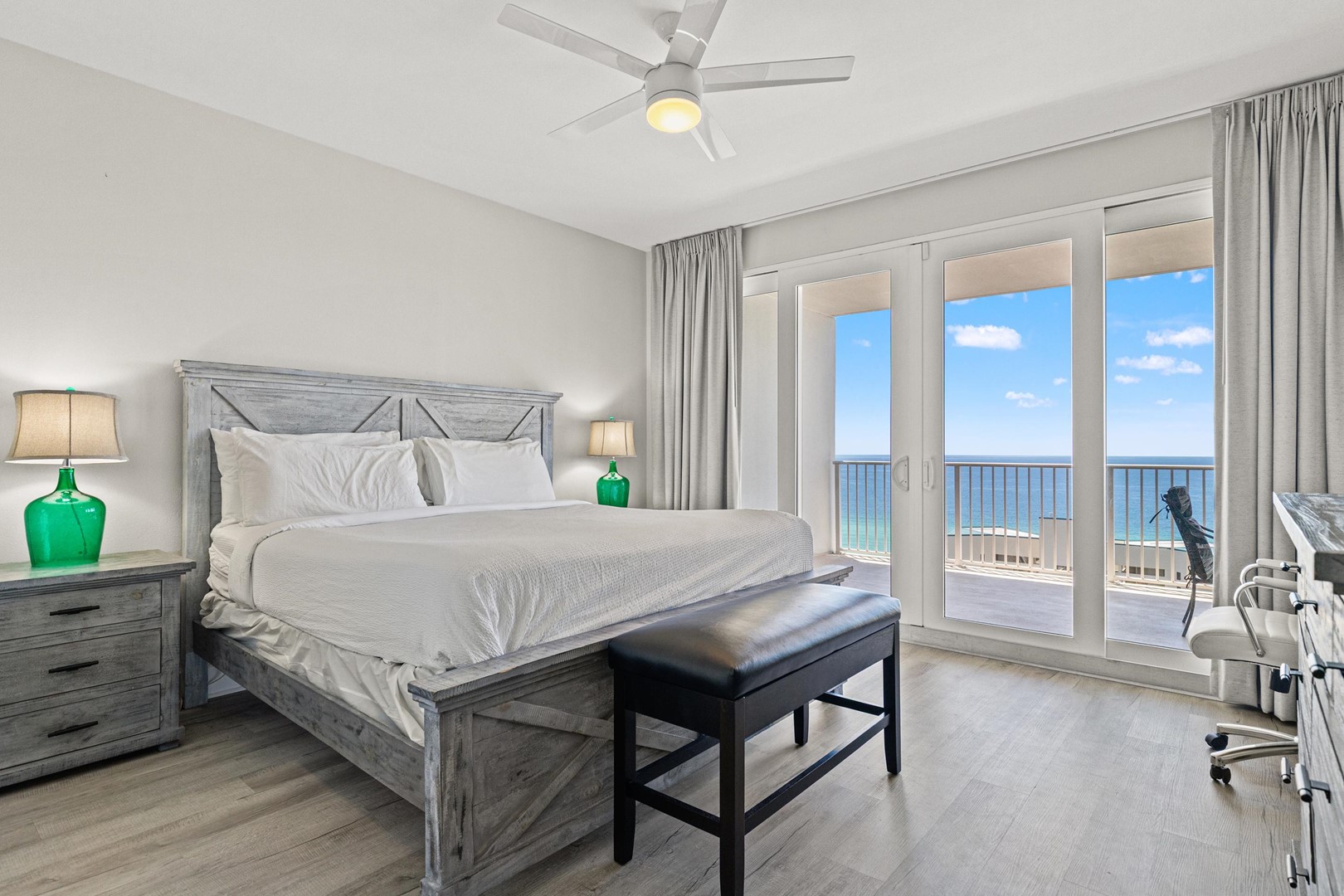 Laketown Wharf 1712 4