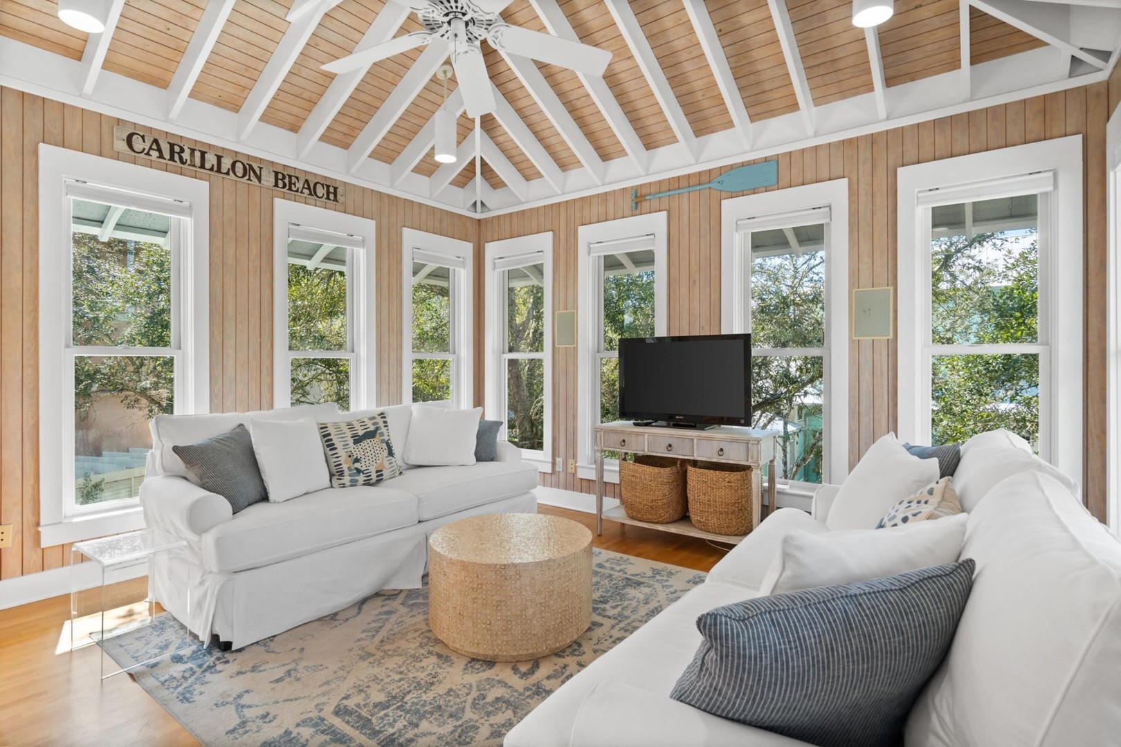 Carillon Beach - Grits 8