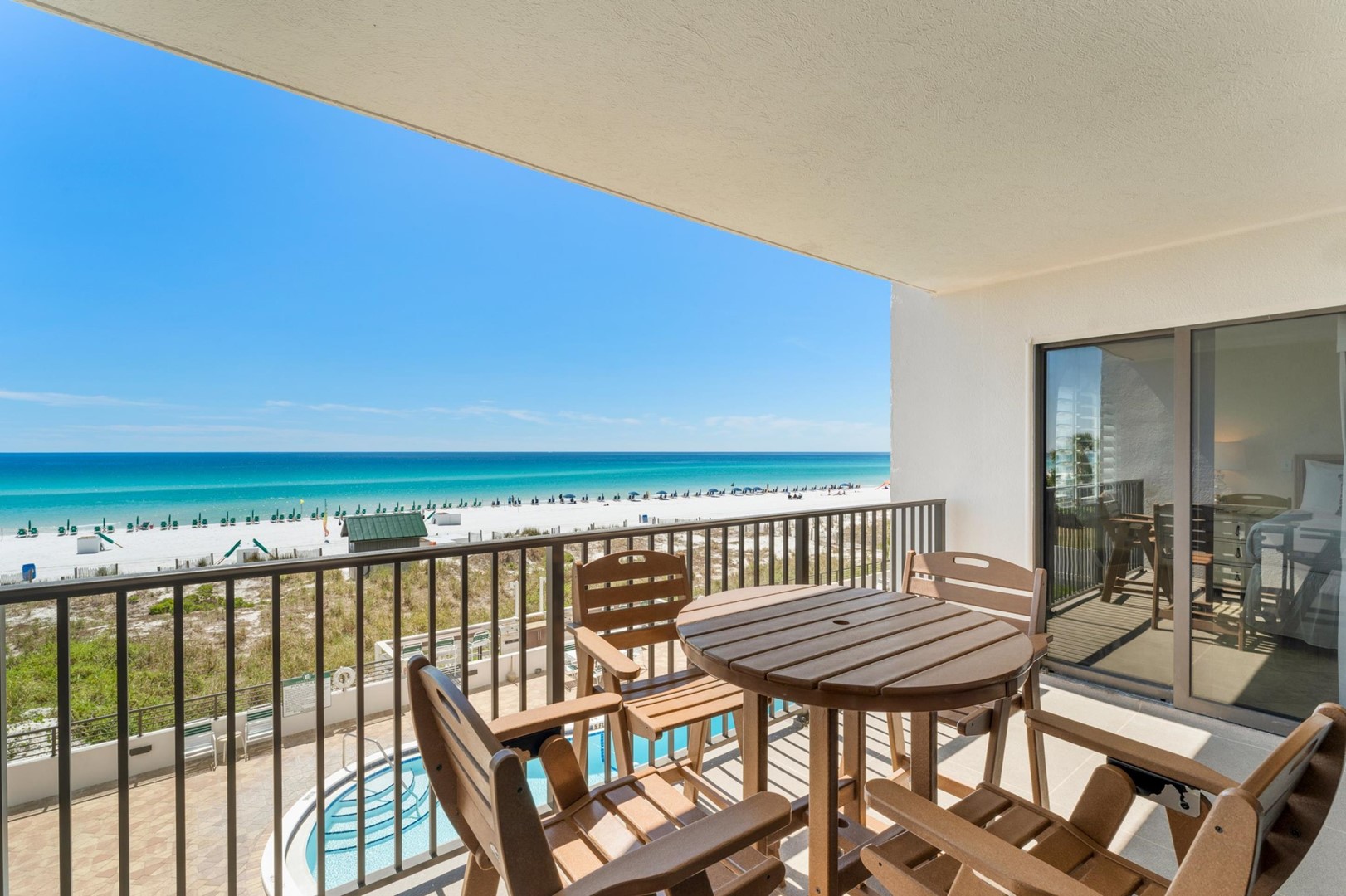 Emerald Towers 303 6