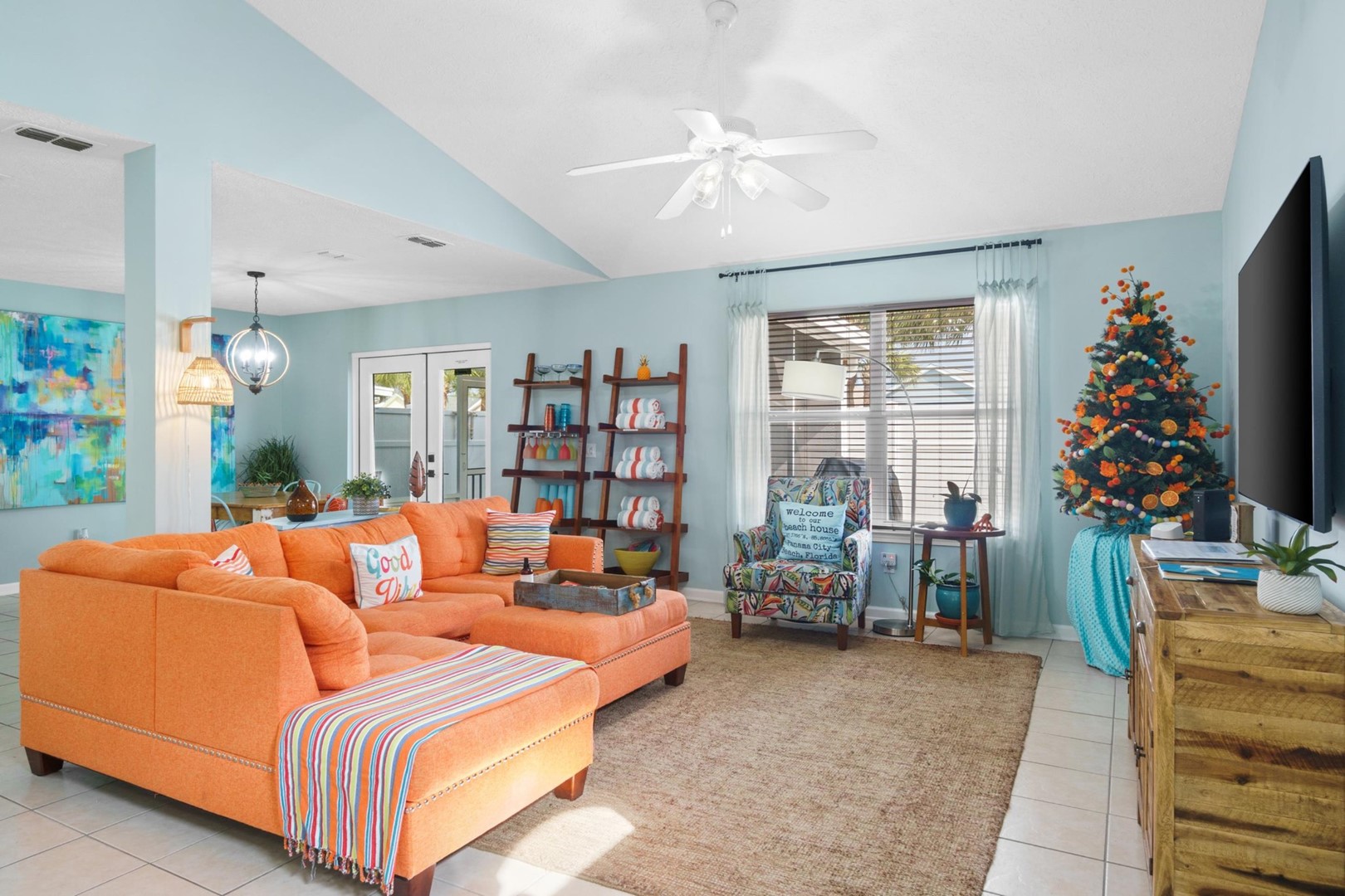 Beach House - Paradise Palace