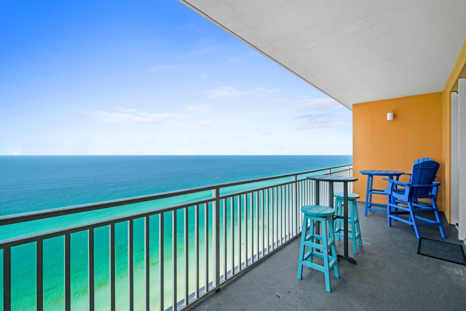 Splash Beach Resort Condo Rental 2005W