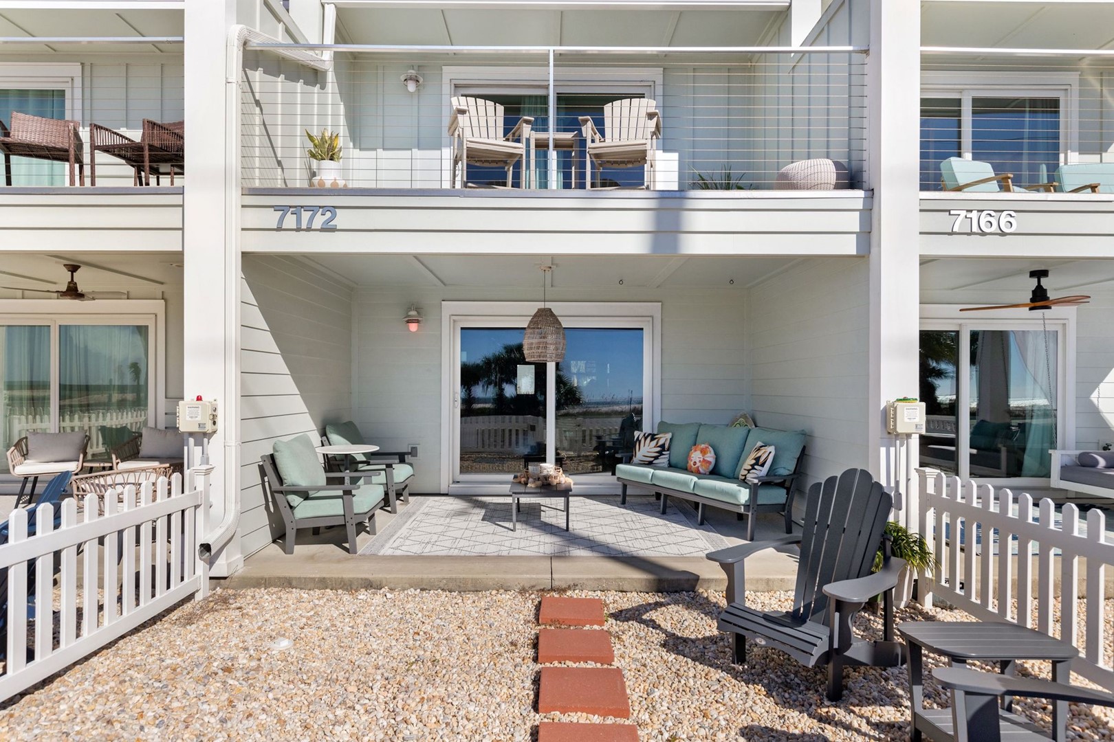 Beach House - Turtle Tracks 8