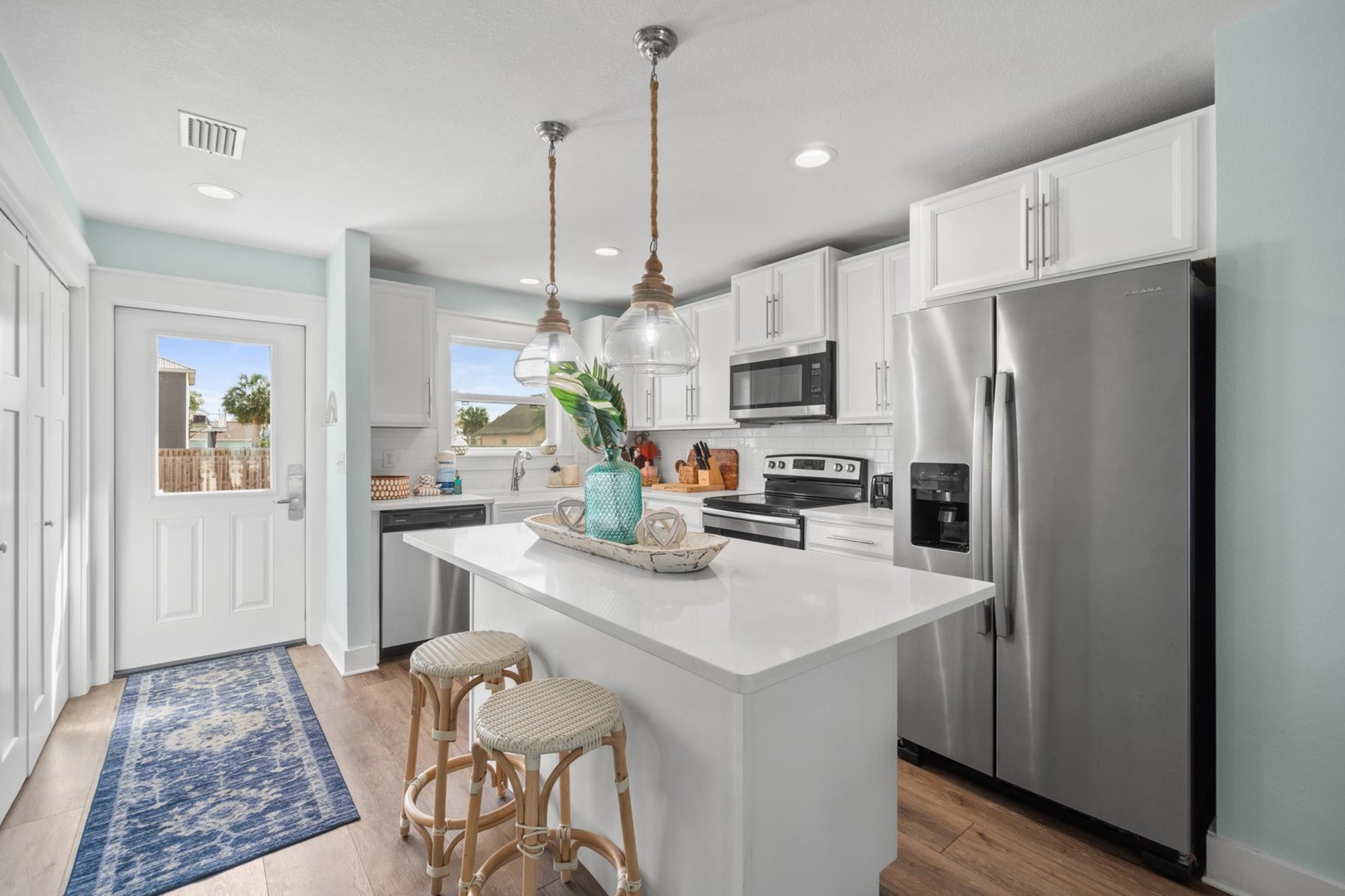 Beach House - Turtle Tracks 5