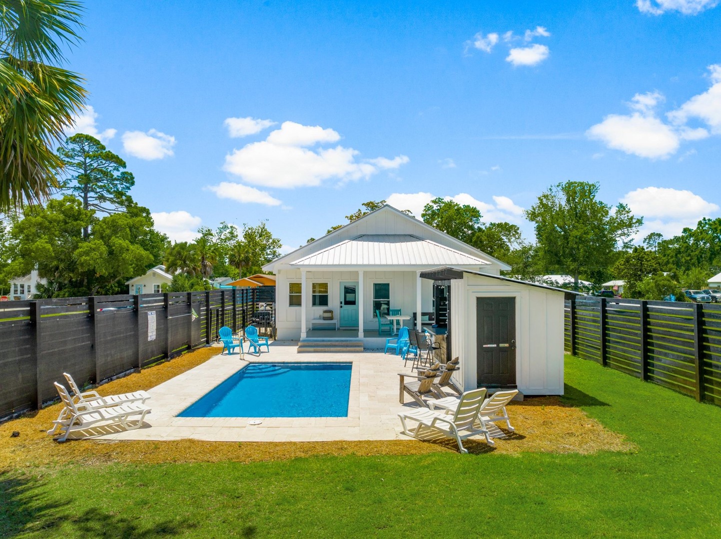 Beach House - 6th Street Retreat Photo