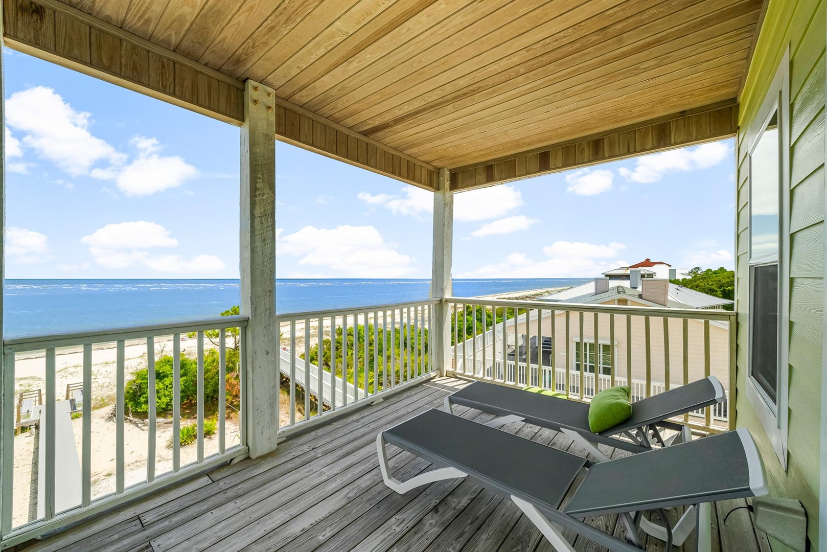 Beach House - Seacret Shores 3