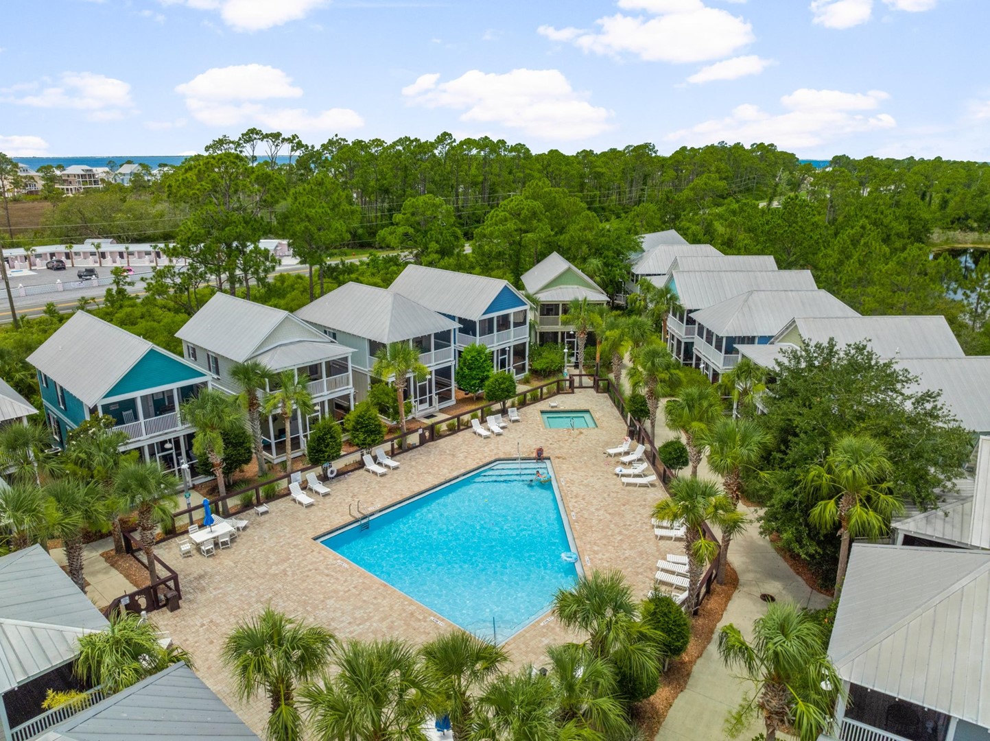 Beach House - Sandy Toes