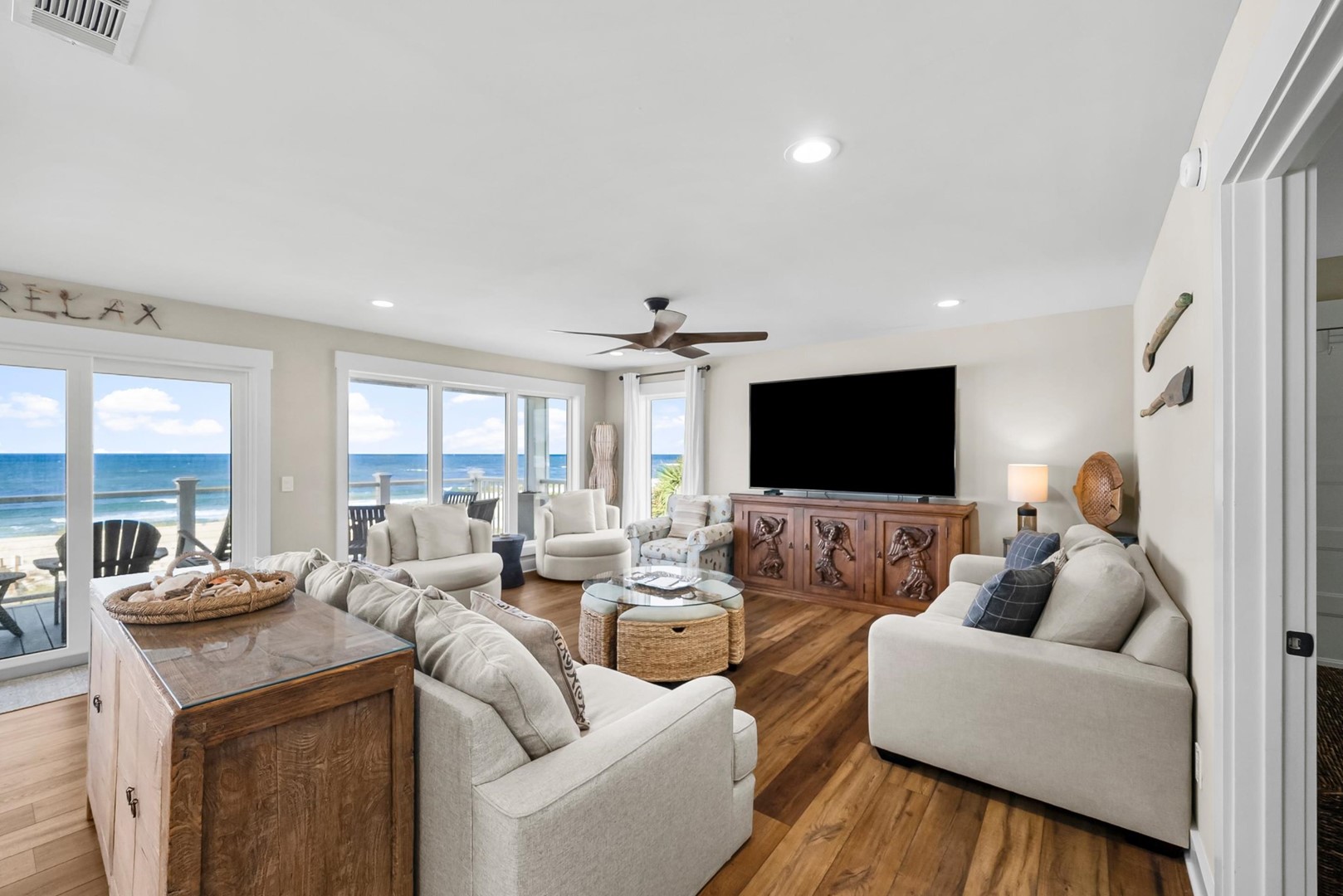 Beach House - In Good Company 5