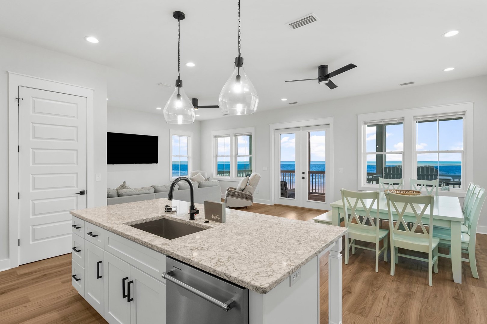 Beach House - Sand Castle Hideaway 7