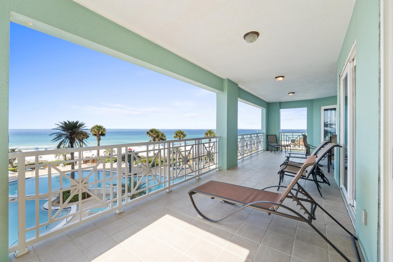 En Soleil 321W Photo