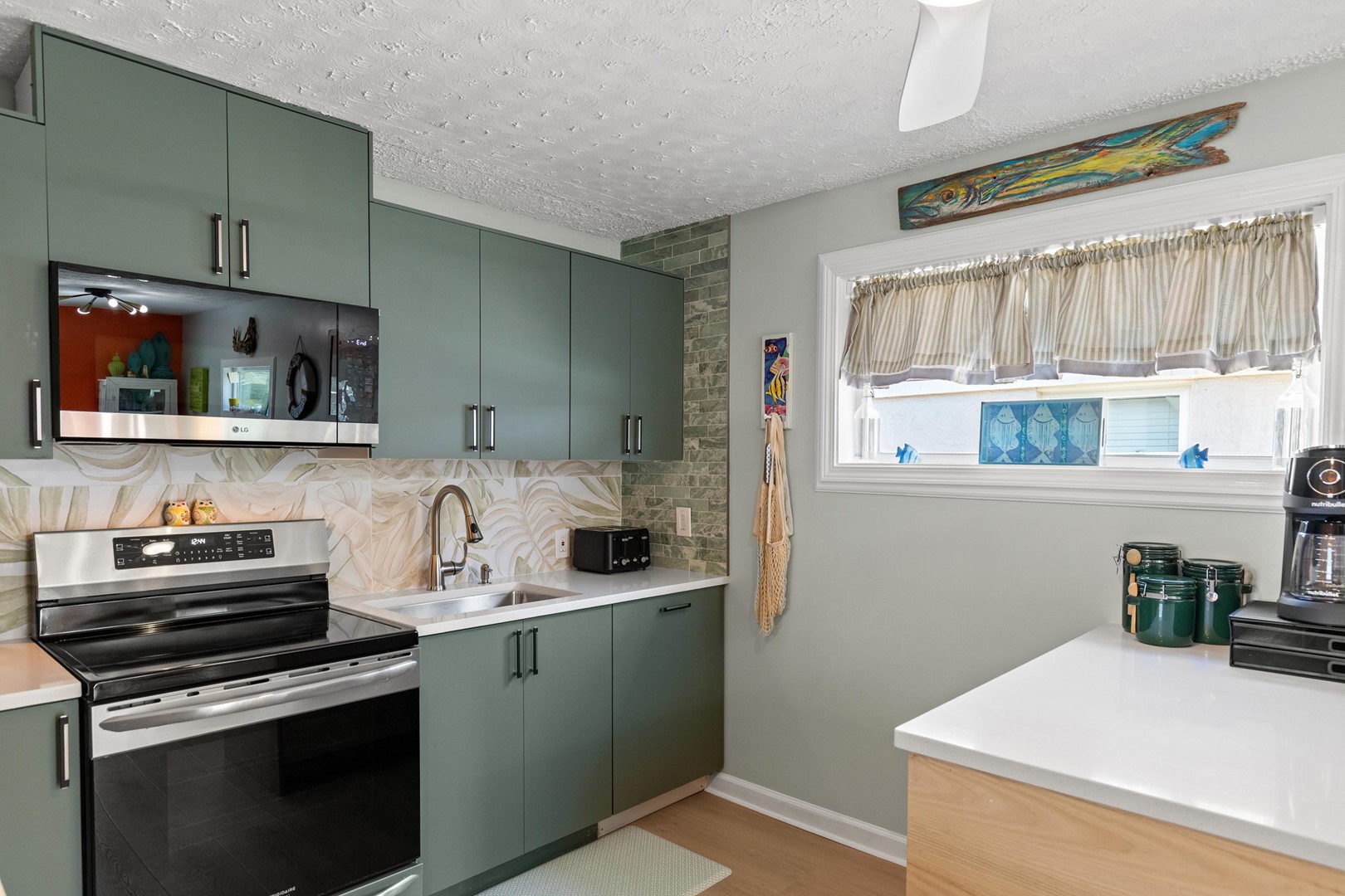 Beach House - Shore Nuff Beachy 4