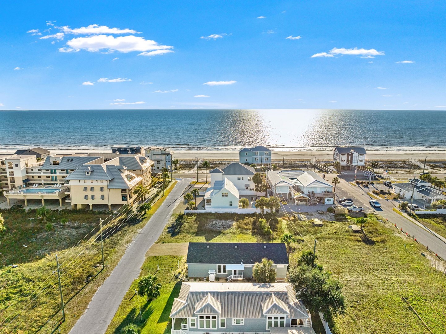 Just Steps to the Beach