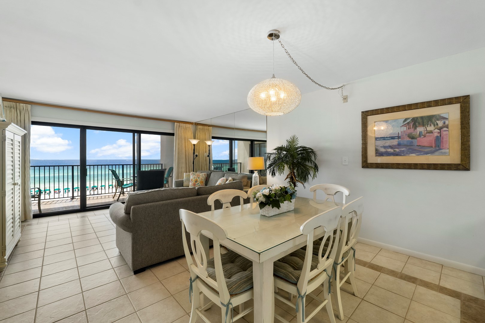 Emerald Towers 404 7