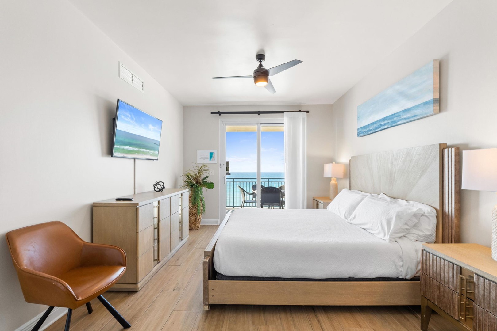 Main Bedroom with Balcony