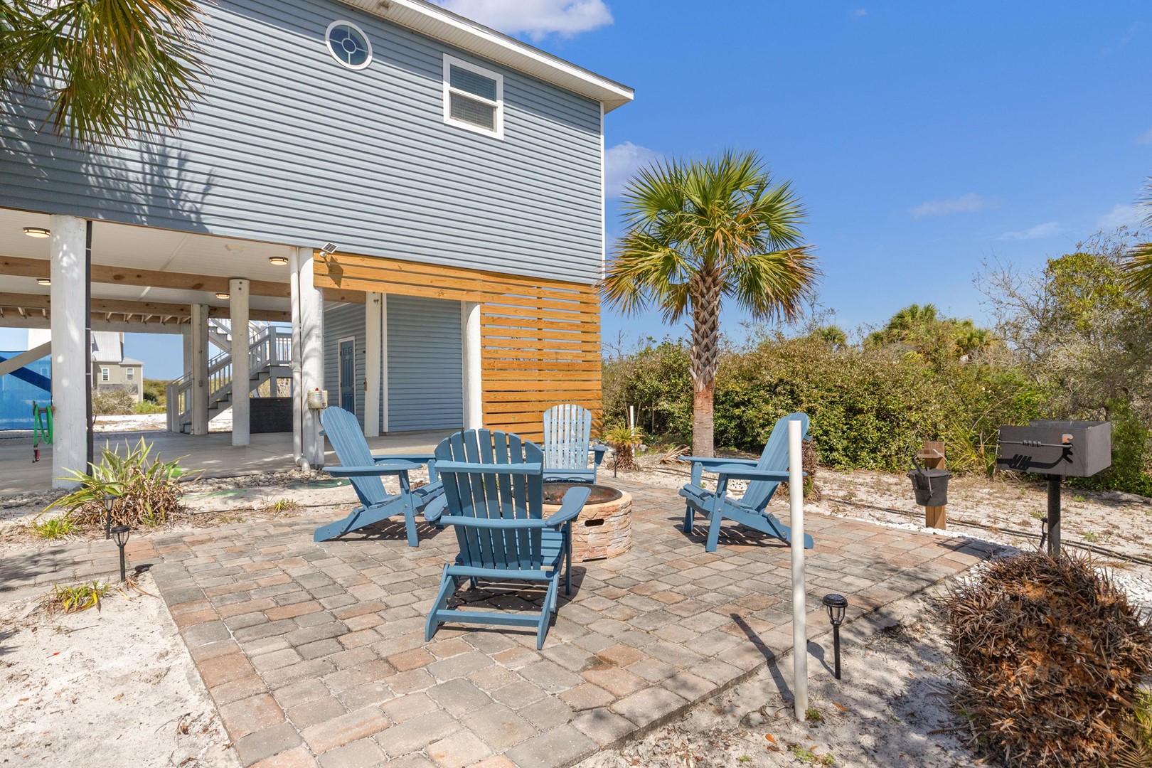 Beach House - Salty Dolphin 3