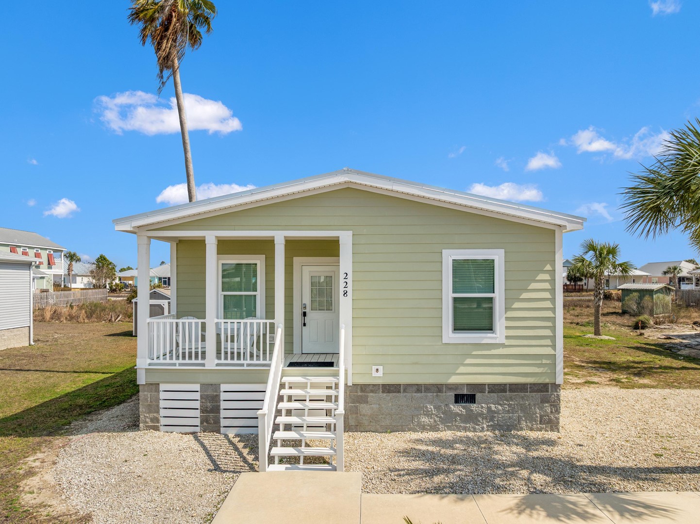 Beach House - Lazy Palms 4