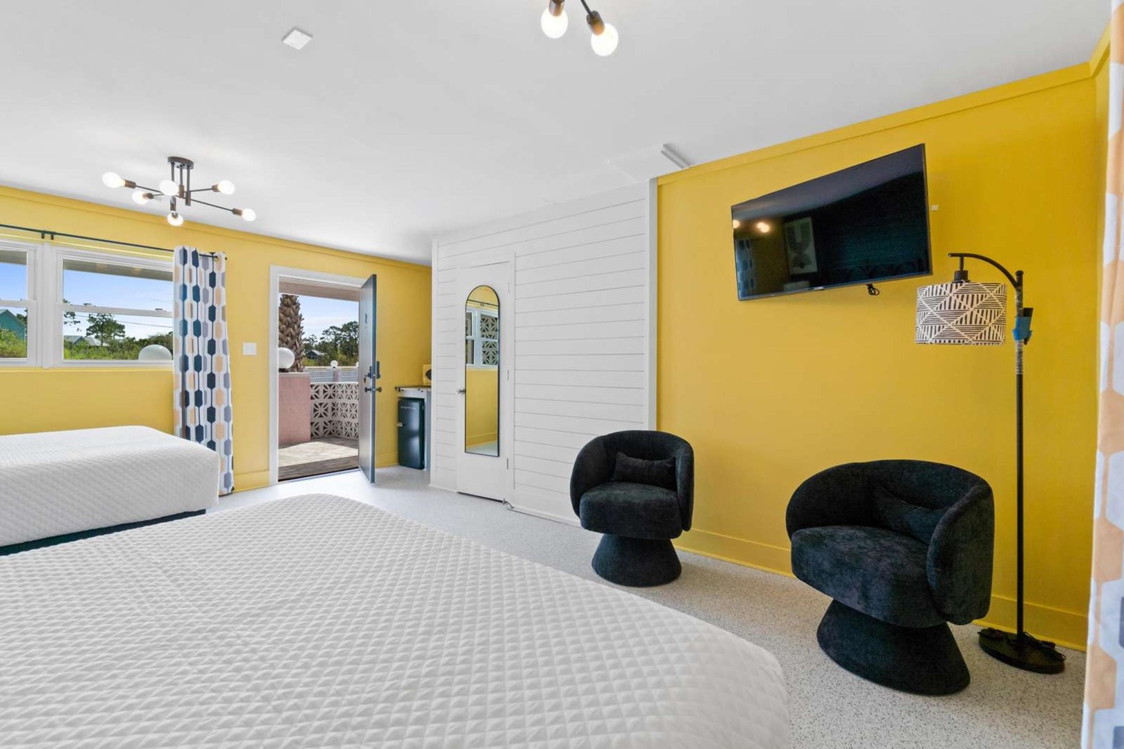 Sitting Area with Kitchenette