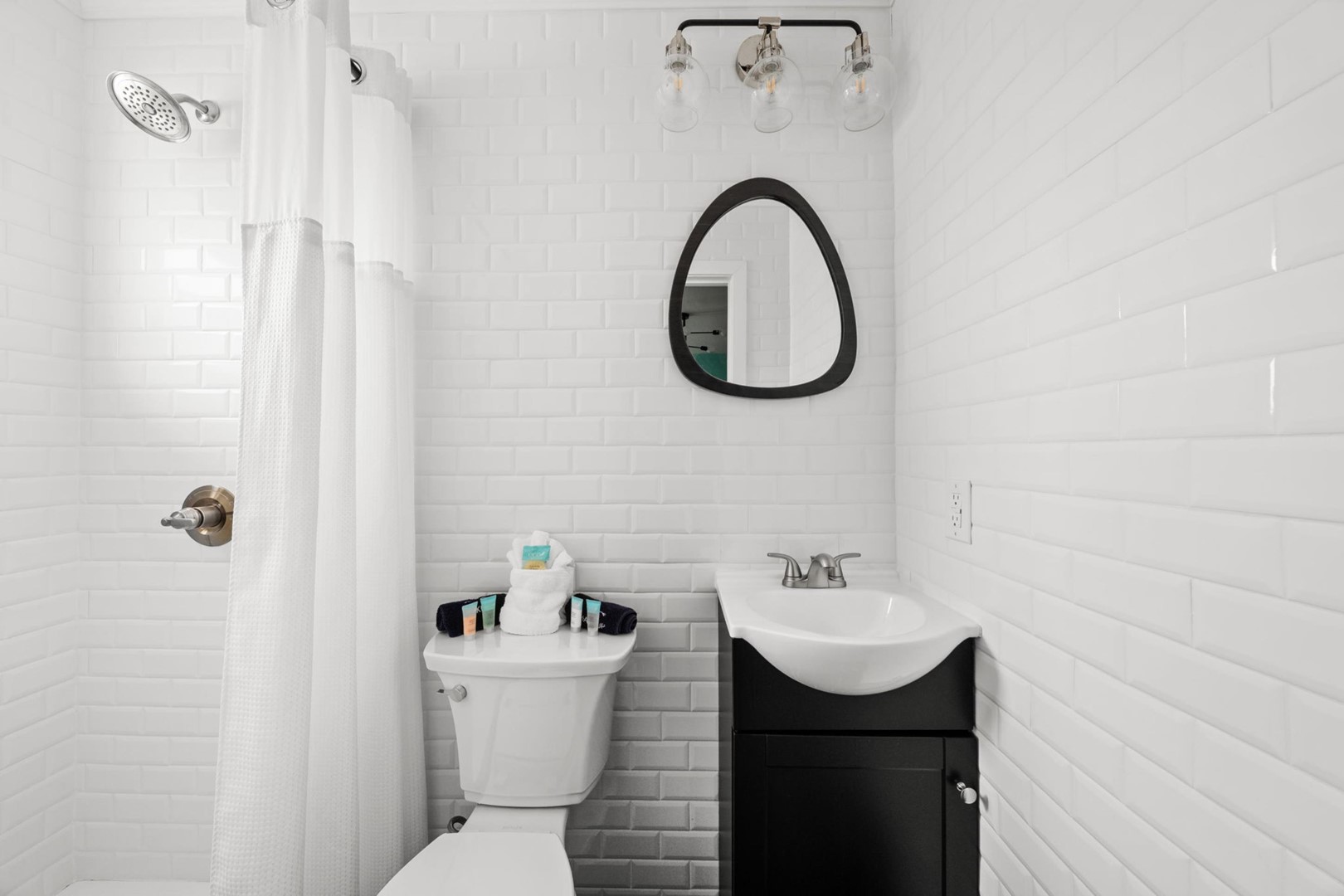 The Pink Flamingo - Marina Anne Monroe 7