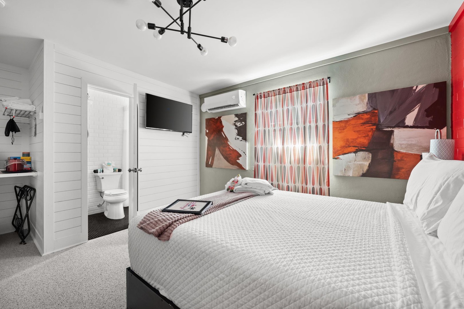 The Pink Flamingo - Ruby Del Sol 6