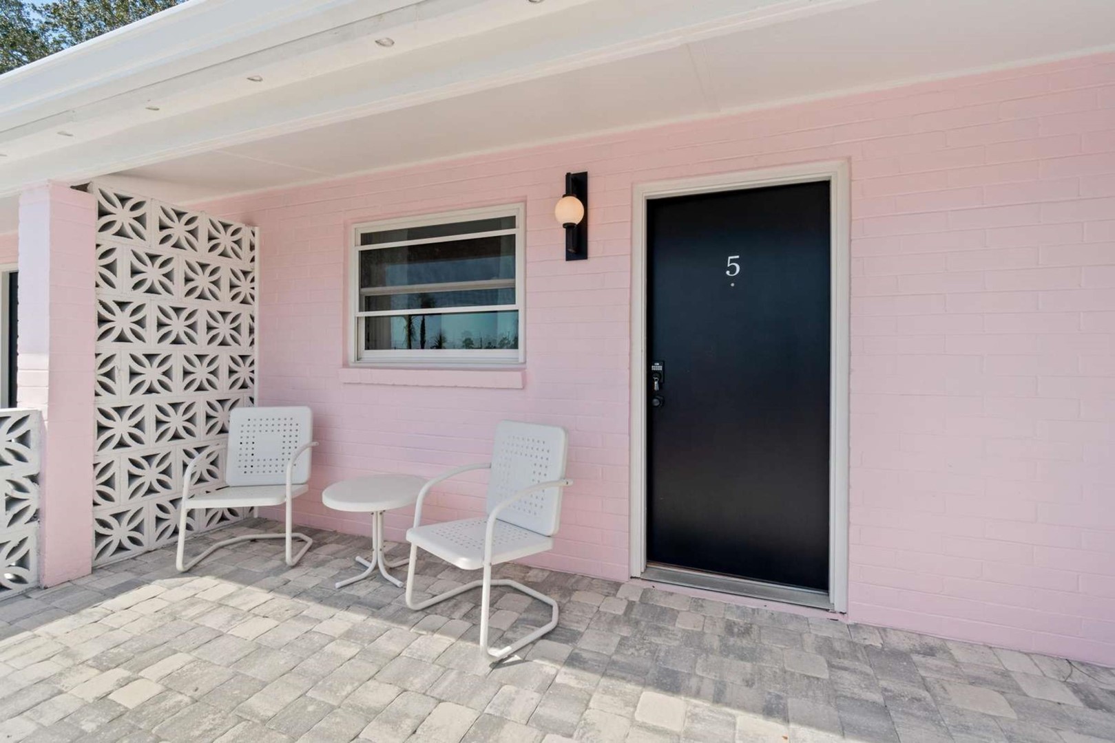 The Pink Flamingo - Coral Cabana 4