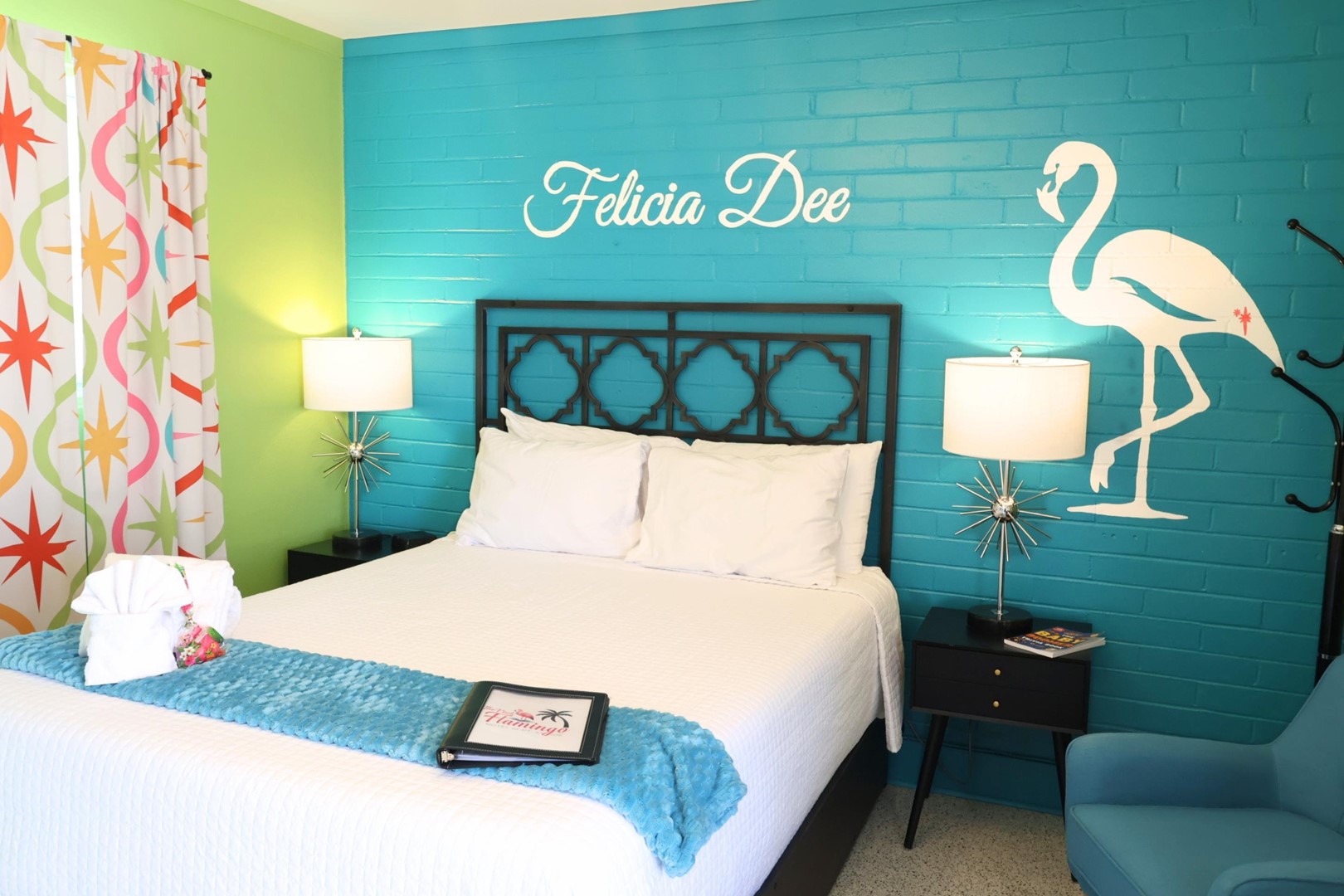 The Pink Flamingo - Felicia Dee 2